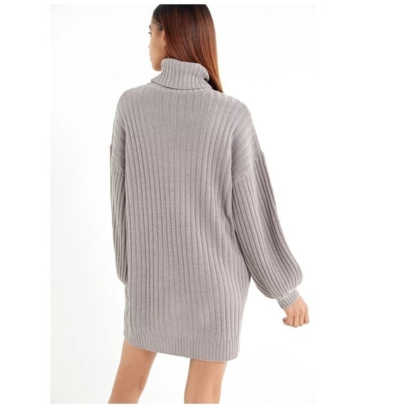 URBAN Outfitters Gray Oversized Jill Turtleneck Sweater Mini Dress Size XS - Picture 7 of 15